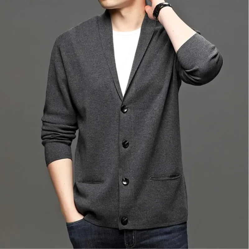Men’s Wool V-Neck Sweater Raufford RF185
